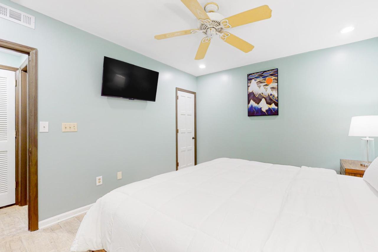Smoky Mountain Castle Caretaker'S Apartment เซอเวียร์วีล ภายนอก รูปภาพ