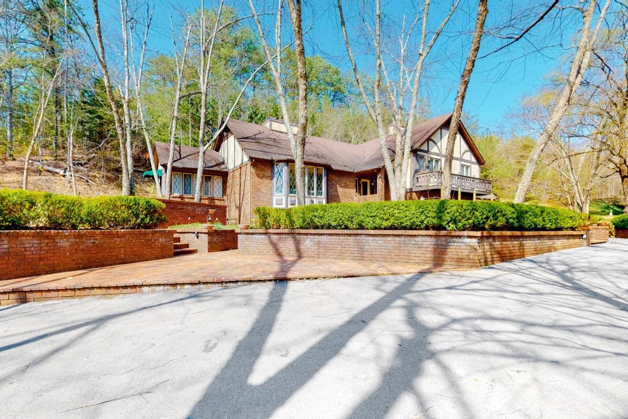 Smoky Mountain Castle Caretaker'S Apartment เซอเวียร์วีล ภายนอก รูปภาพ